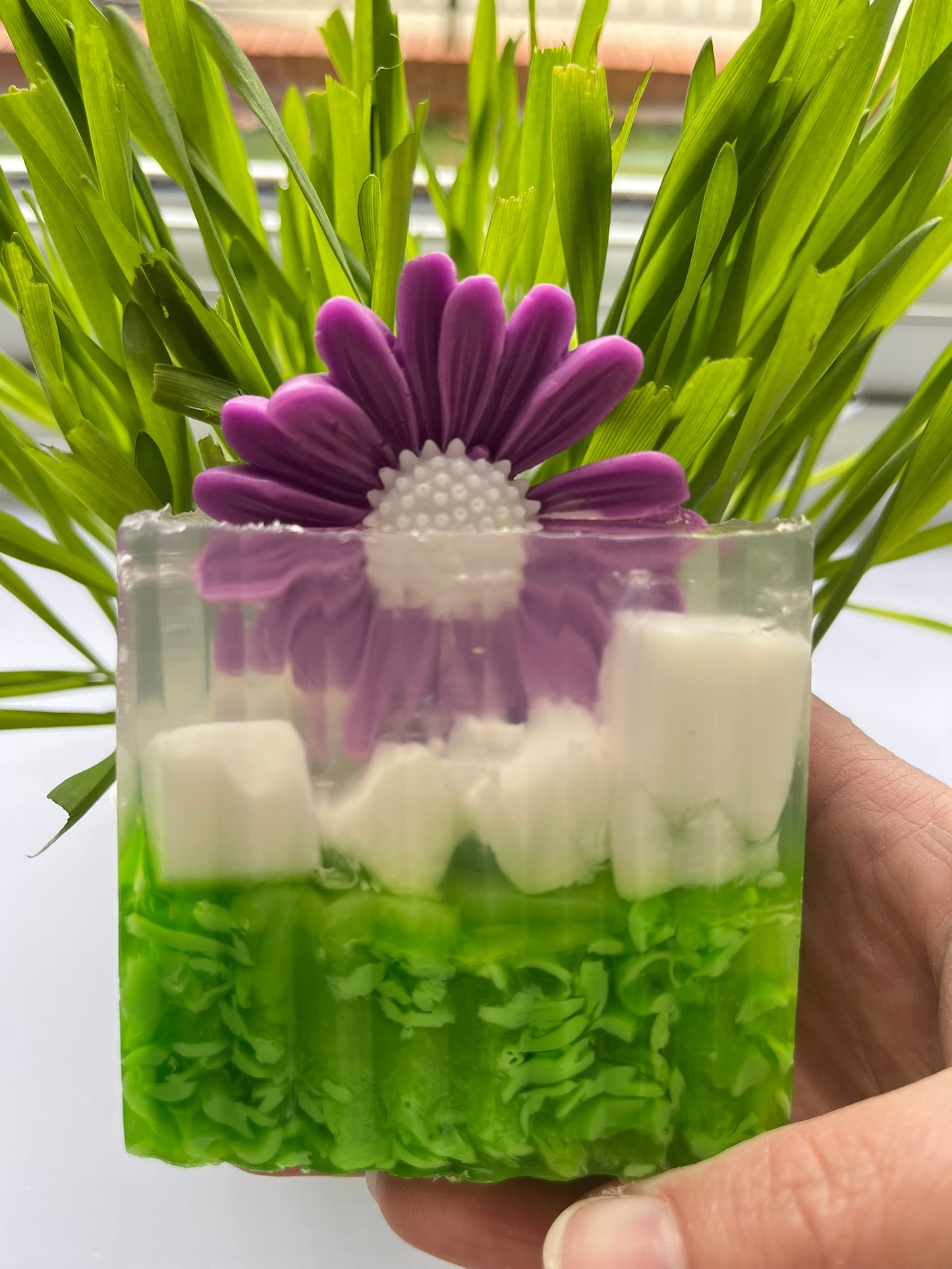 Blooming Daisy Soap - Handmade Glycerin Soap